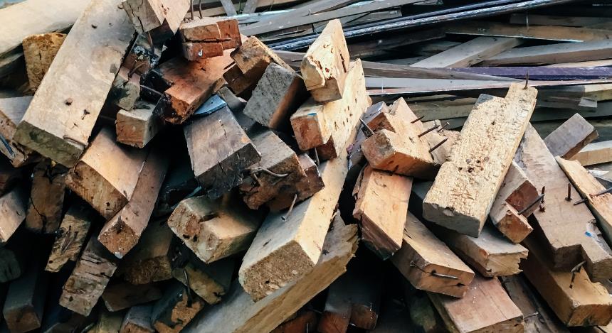 How to Dispose of Wood Waste'